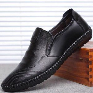 AIDAILU Men Leather Loafers & Slip-Ons Official/Casual Leather Shoes